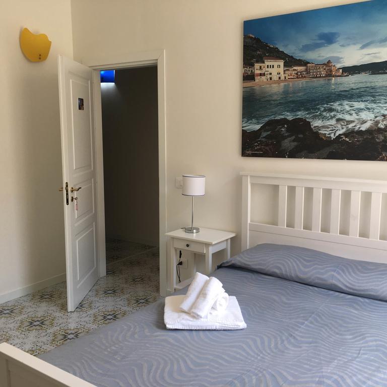 L'Infinito Bed & Breakfast Salerno Exterior foto